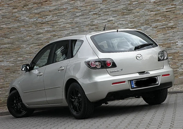 Mazda 3 cena 13800 przebieg: 144300, rok produkcji 2007 z Kępno małe 529